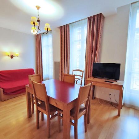 Appartement La Petite Ourse, T2, Centre Luchon, Wifi, Casier A Skis, Ascenseur, 4 Personnes à Bagnères-de-Luchon Extérieur photo